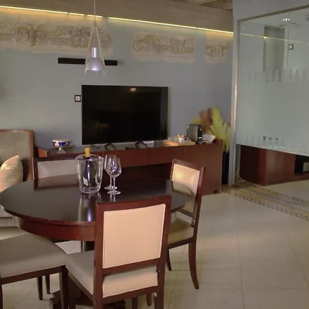 Luxury Flats , Piazza Erbe With Balcony On Main Square Verona