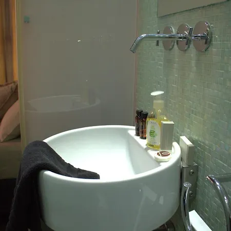 Luxury Flats , Piazza Erbe With Balcony On Main Square