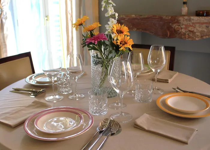 Luxury Flats , Piazza Erbe With Balcony On Main Square * Verona