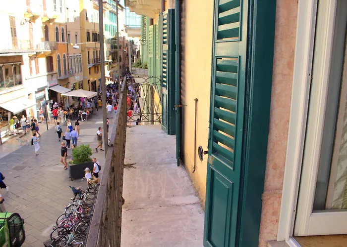 公寓 Luxury Flats , Piazza Erbe With Balcony On Main Square *