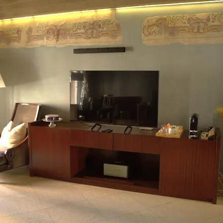 Luxury Flats , Piazza Erbe With Balcony On Main Square Vérone